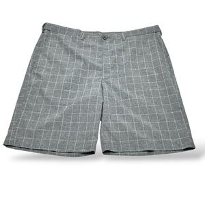 Men's Haggar Golf Shorts adjustable waist 4 pocket‎ size 40 (B23)